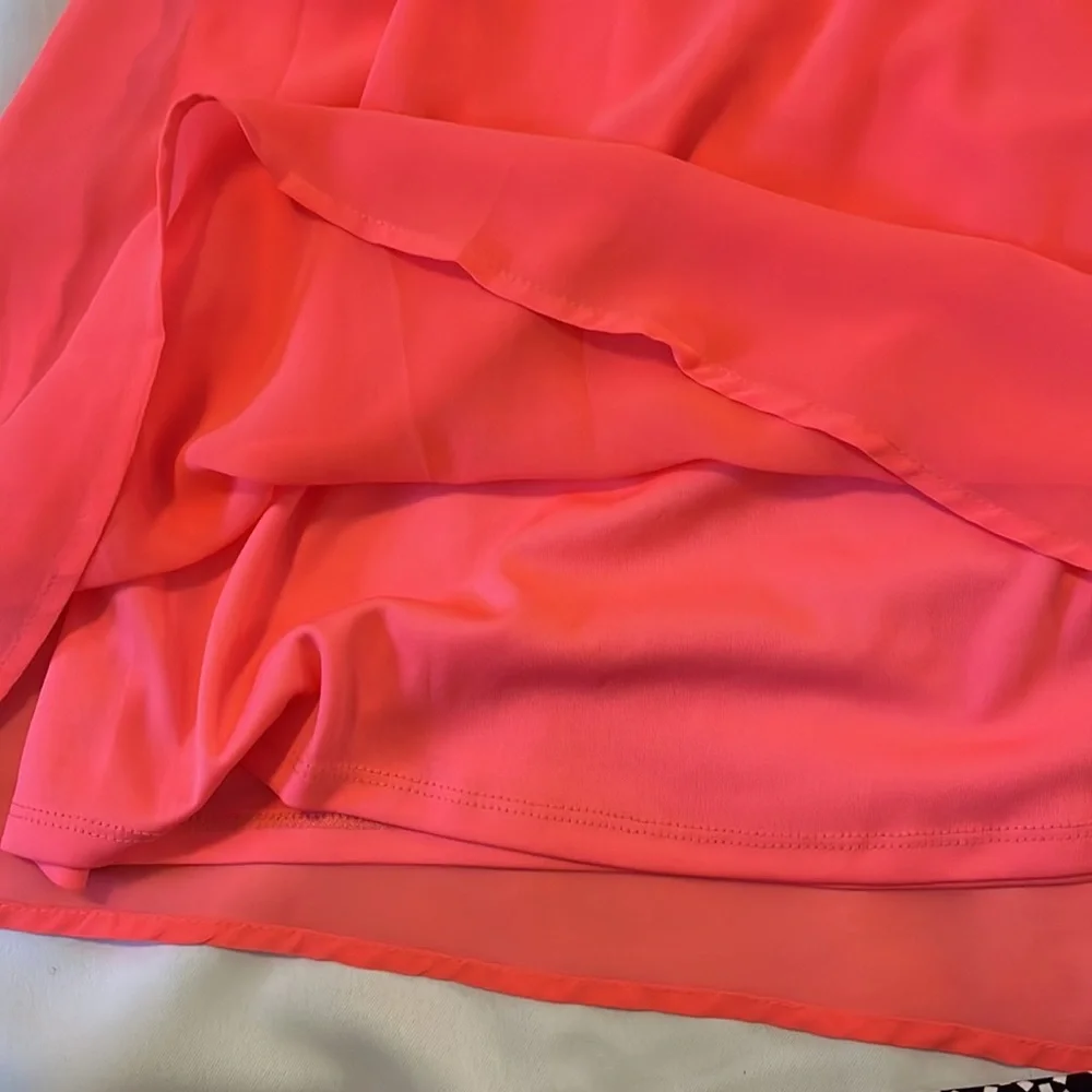Gianni Bini juniors Pink halter dress - Picture 3 of 5